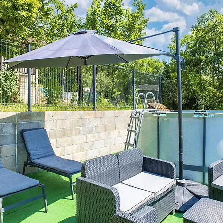 Tranquil Holiday In With Pool Holiday home Soturac