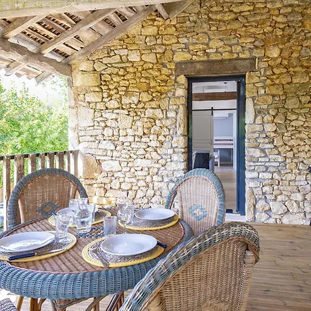 Tranquil Holiday In With Pool Holiday home *