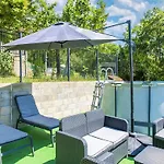 Tranquil In With Pool * Soturac