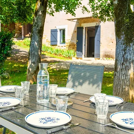 Tranquil In With Pool