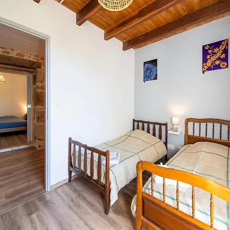 Tranquil In With Pool *