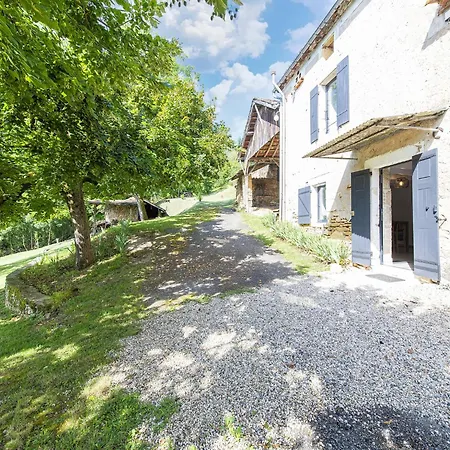 Tranquil In With Pool Semesterbostad