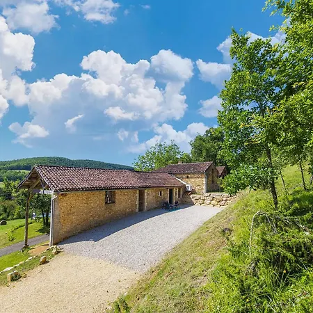 Semesterbostad Tranquil In With Pool Soturac