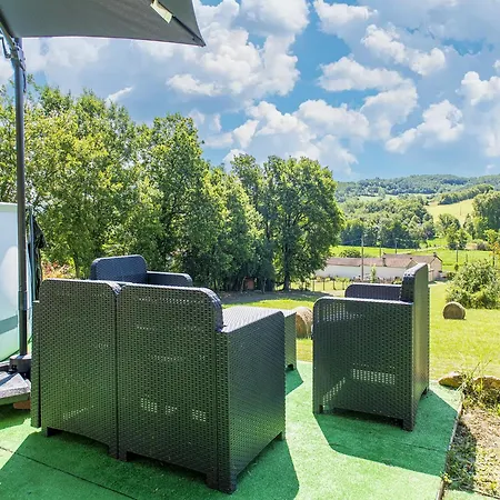 Semesterbostad Tranquil In With Pool *