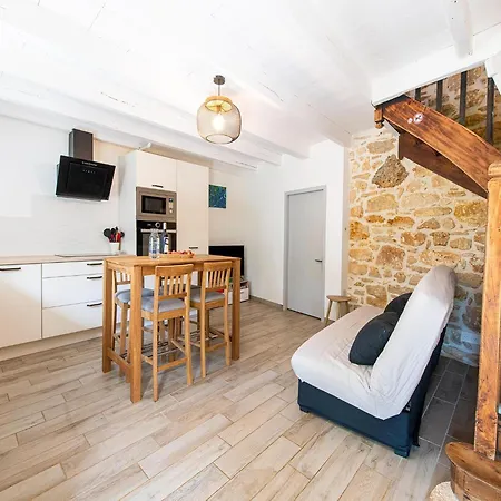 Semesterbostad Tranquil In With Pool Soturac