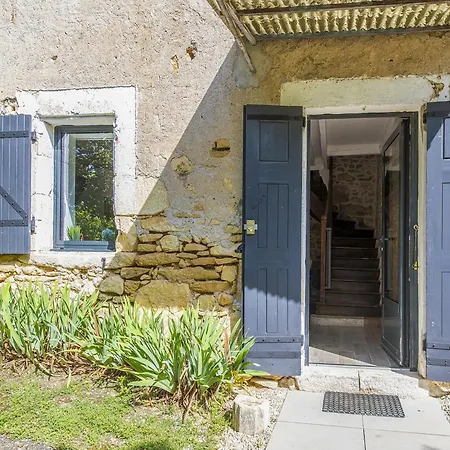 Tranquil In With Pool *