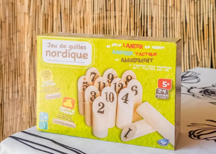 Hébergement de vacances Tranquil In With Pool