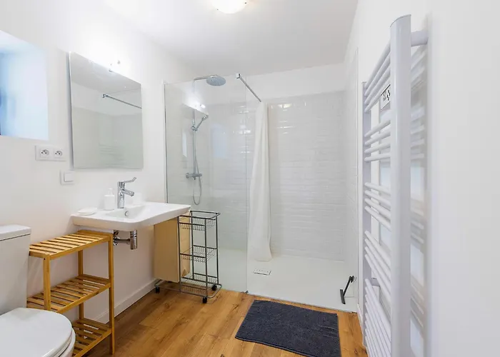 Tranquil In With Pool