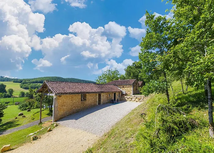 Hébergement de vacances Tranquil In With Pool Soturac