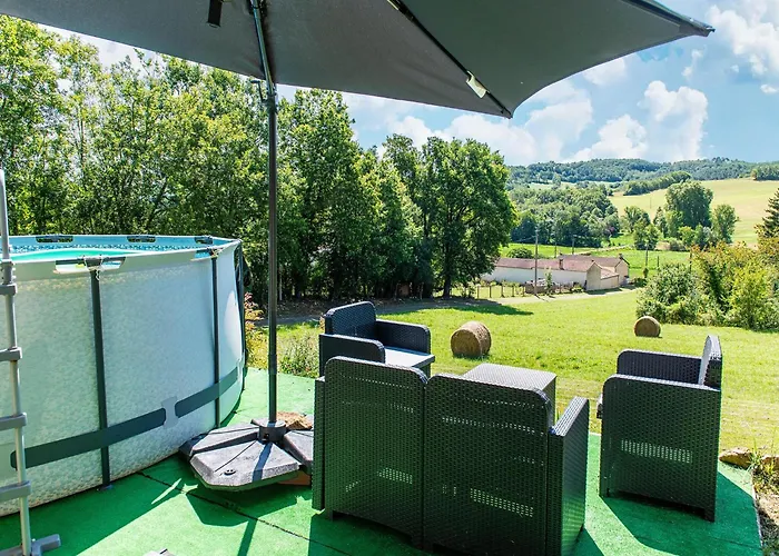 Tranquil In With Pool