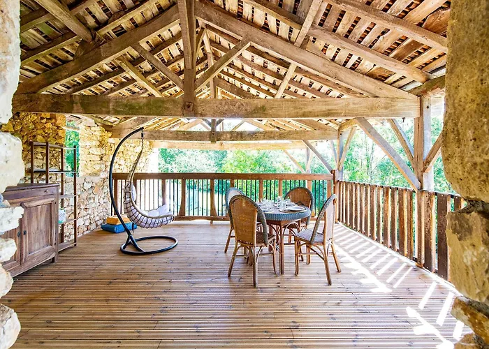 Holiday home Tranquil In With Pool *