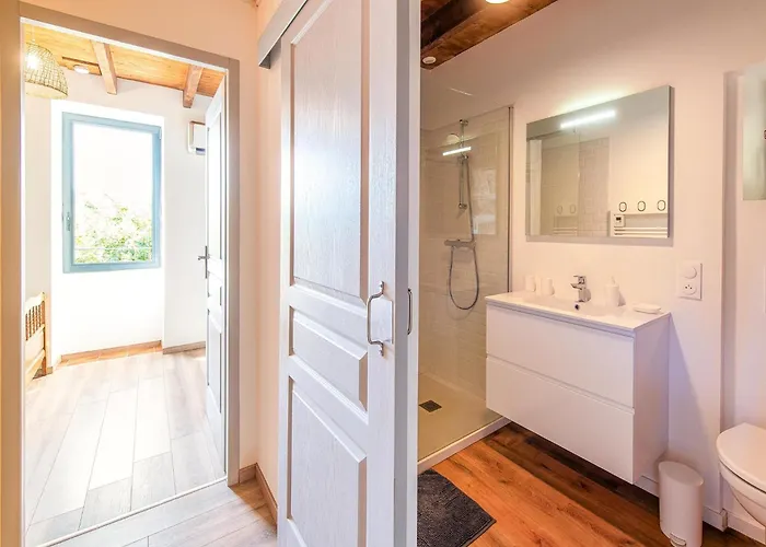 Tranquil In With Pool * Soturac