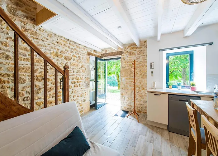 Tranquil In With Pool